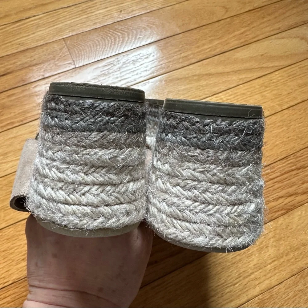 NWOT Anthropologie Paseart Cross Band Suede Espadrilles Size 8